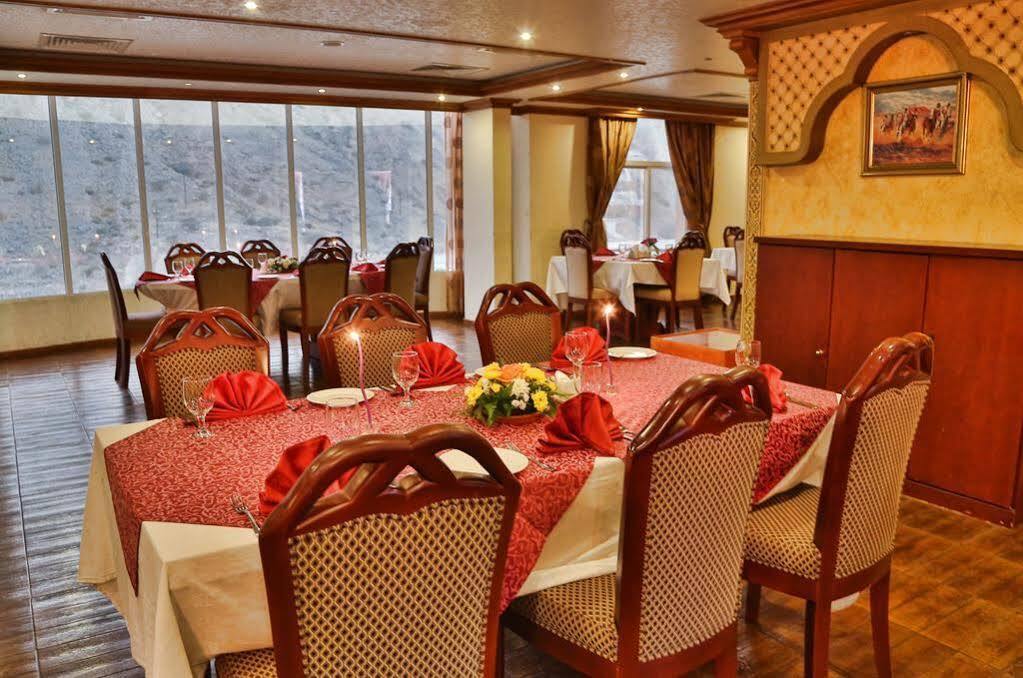 Hotel Golden Oasis Маскат Екстер'єр фото